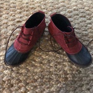 Sorel rain boots size 8